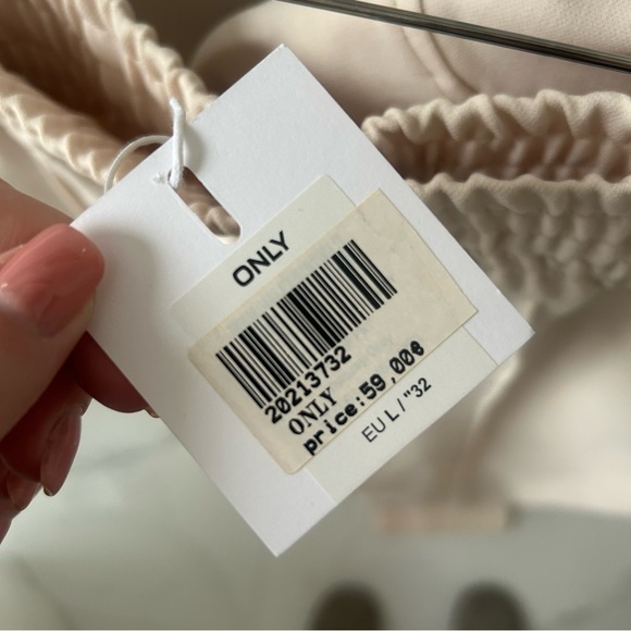 Cream Zip Hoodie & Jogger Set - Picture 8 of 10